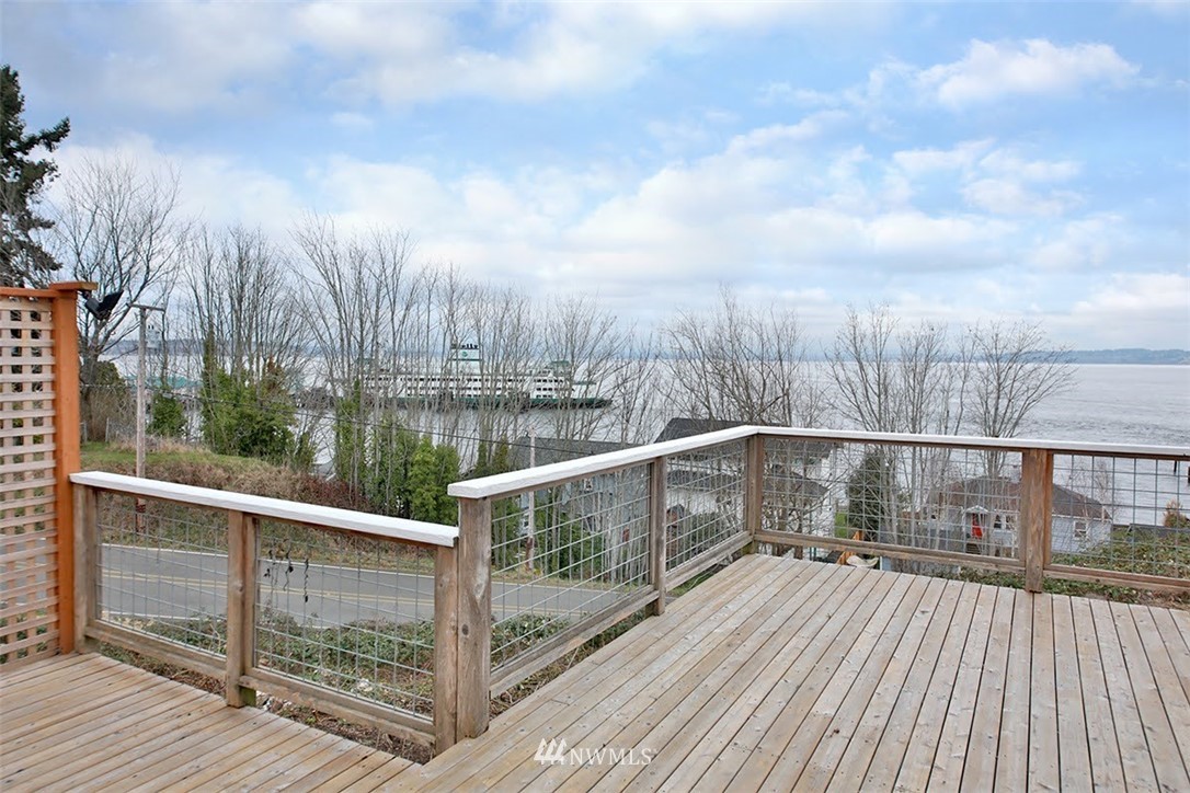 6545 Conrad Street Clinton, WA 98236 - Photo 31 of 39 Gallery Image 31