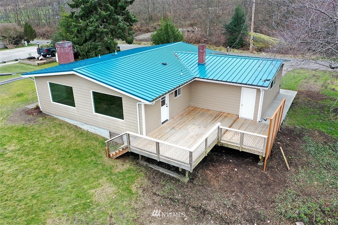 6545 Conrad Street Clinton, WA 98236 - Photo 33 of 39 Gallery Image 33