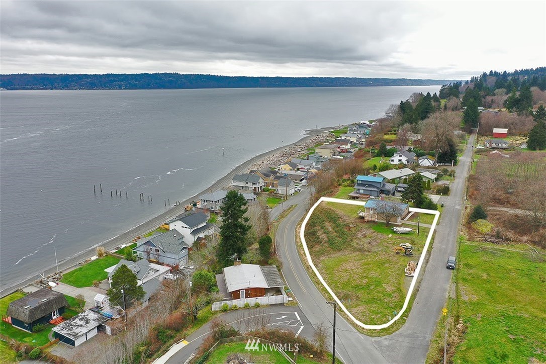6545 Conrad Street Clinton, WA 98236 - Photo 37 of 39 Gallery Image 37