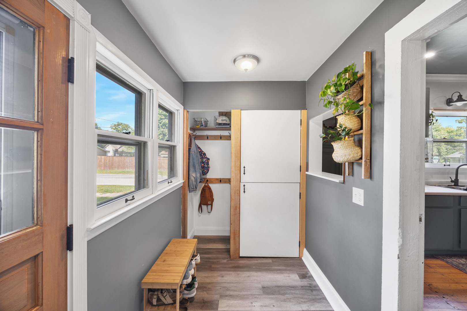 208 North East Street Lexington, IL 61753 - Photo 20 of 38 a view of kitchen with furniture and refrigerator