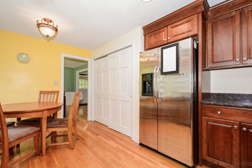 142 River Road Carlisle, MA 01741 - Photo 3 of 30 Gallery Image 3