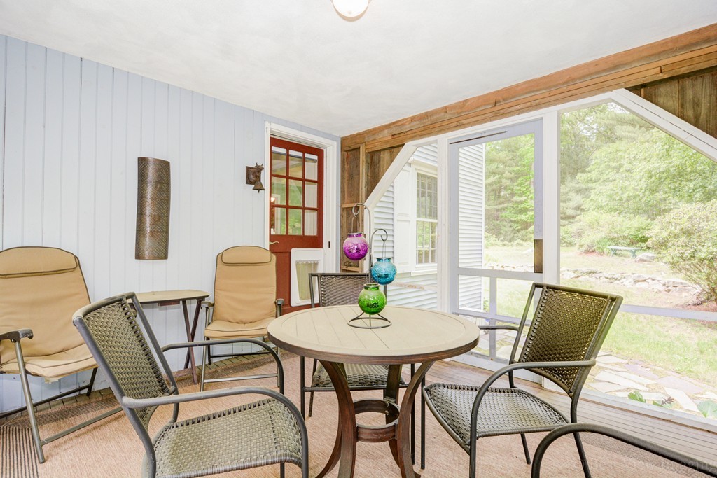 142 River Road Carlisle, MA 01741 - Photo 10 of 30 Gallery Image 10