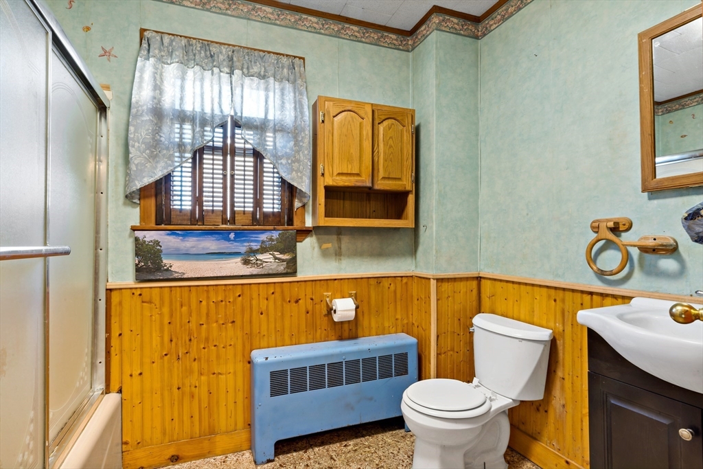 178 Bullock Street Fall River, MA 02720 - Photo 15 of 27