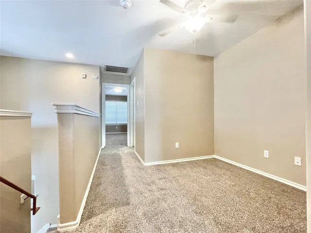 $2,100 | 19 Blue Creek Place, The Woodlands, TX 77382