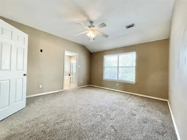 $2,100 | 19 Blue Creek Place, The Woodlands, TX 77382