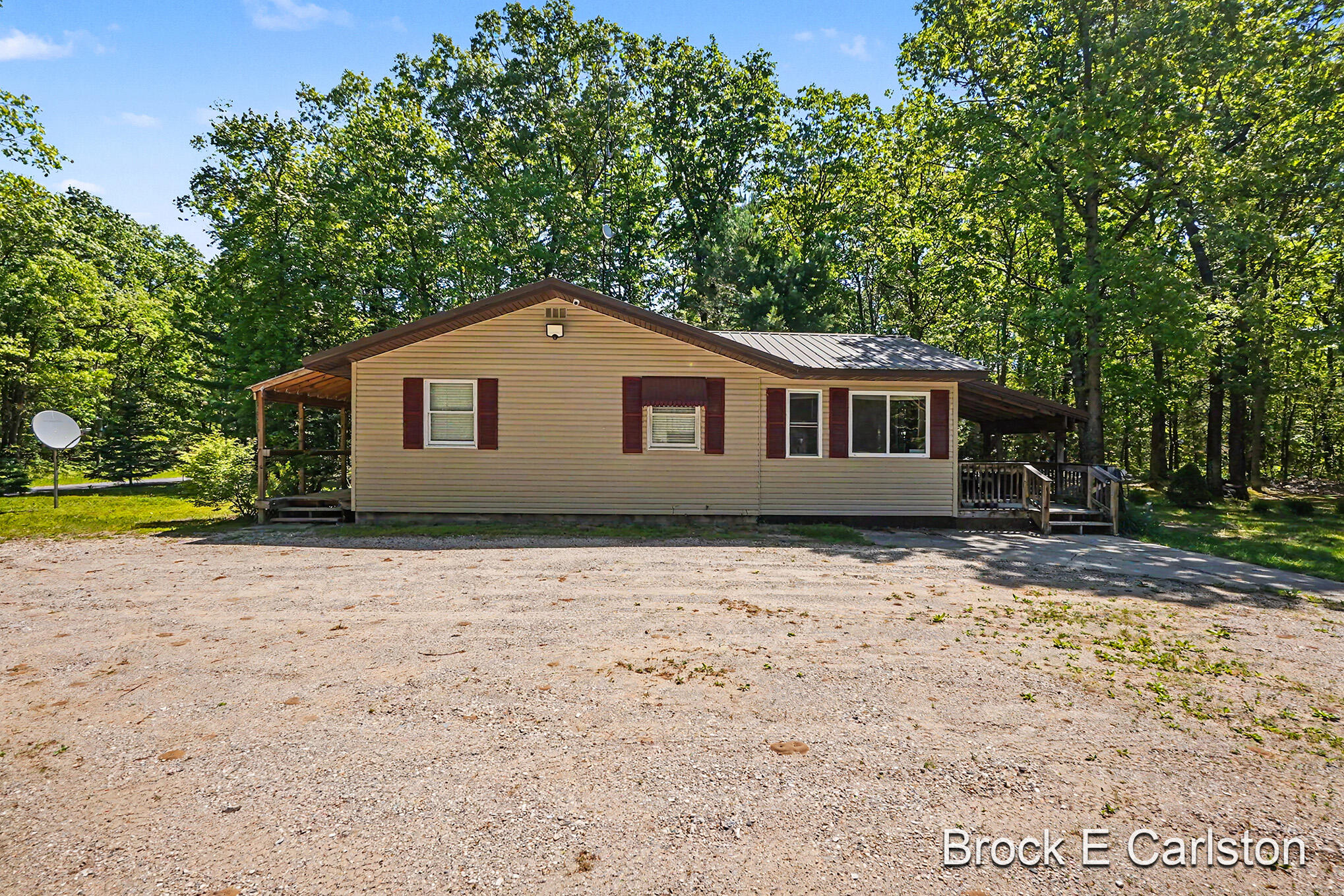 17455 Hoxeyville Road Wellston, MI 49689 - Photo 4 of 37 DSC04021