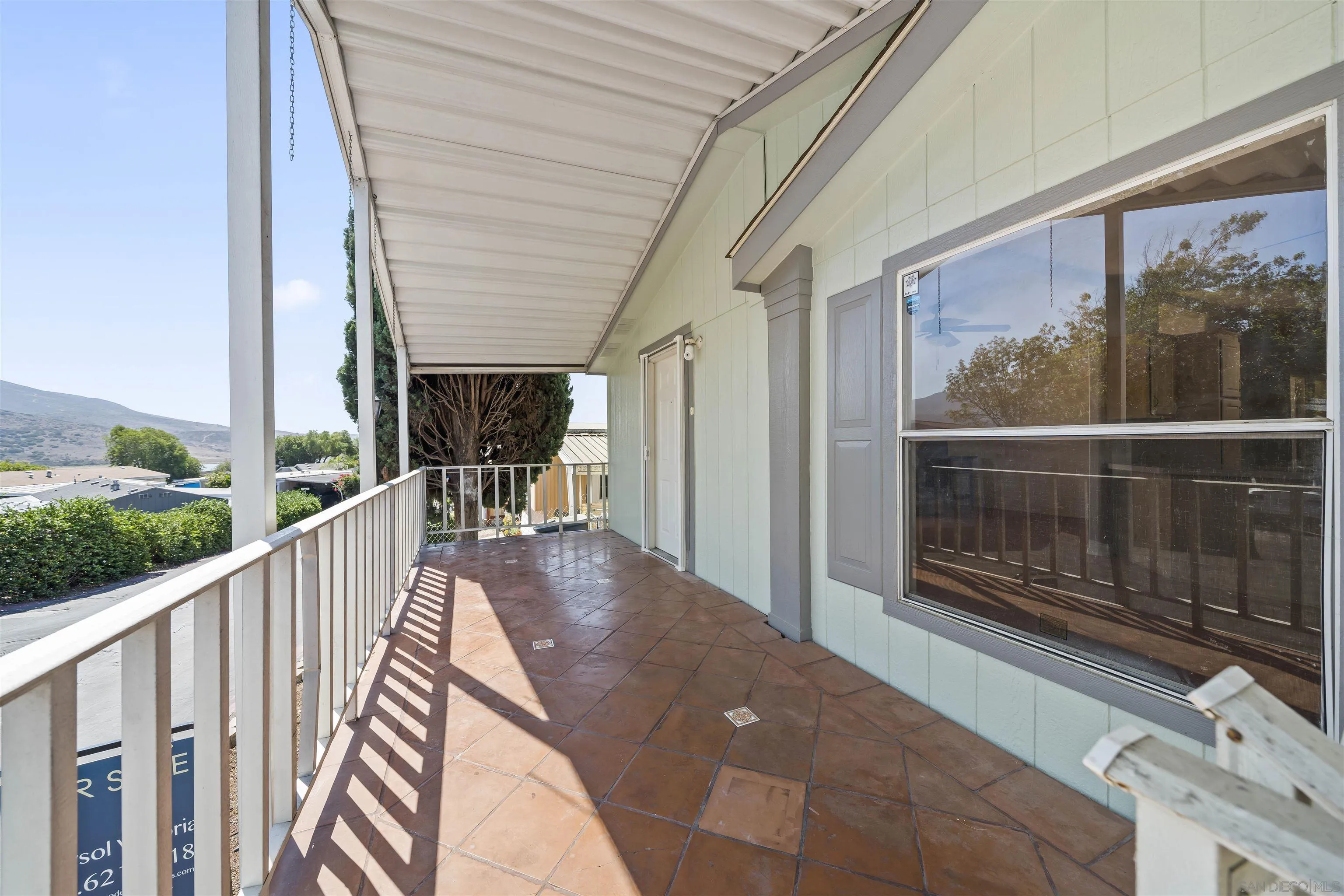 9902 Jamacha Boulevard, Unit 13 Spring Valley, CA 91977 - Photo 28 of 32 a view of a balcony