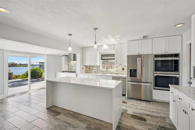 $699,000 | 9412 Oak Street, Riverview, FL 33578