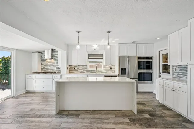 $699,000 | 9412 Oak Street, Riverview, FL 33578