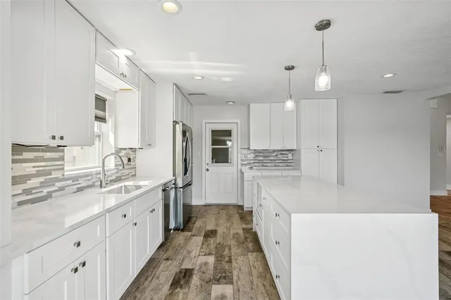 $699,000 | 9412 Oak Street, Riverview, FL 33578