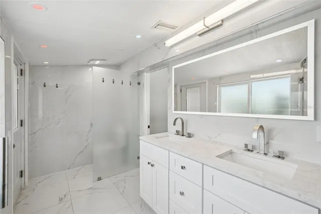 $699,000 | 9412 Oak Street, Riverview, FL 33578