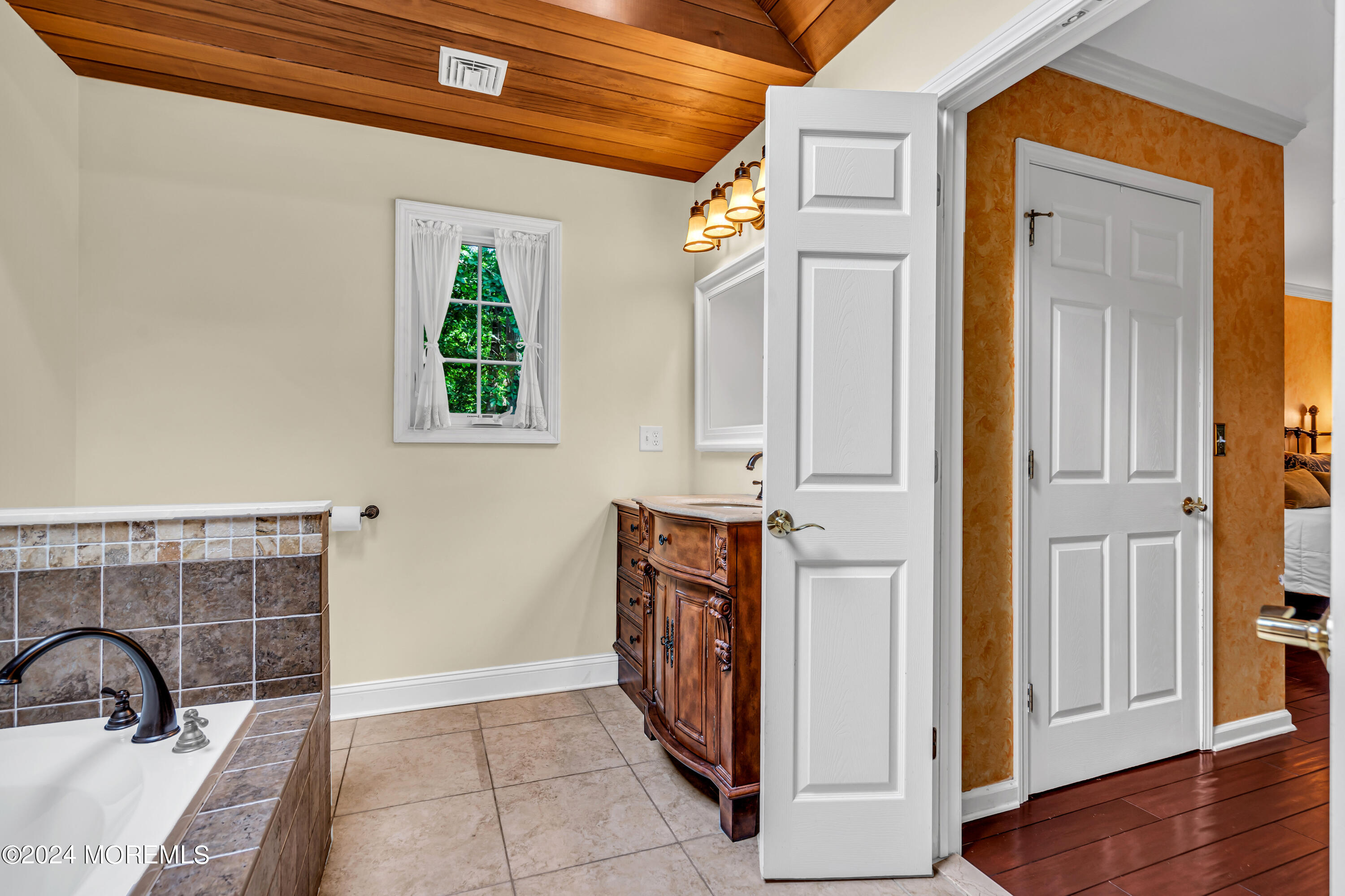 11 Dunhill Road Jackson, NJ 08527 - Photo 59 of 147 100_dsc03479_712