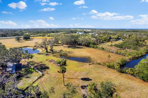 $1,895,000 | 7000 Highway 19, Terra Ceia, FL 34250