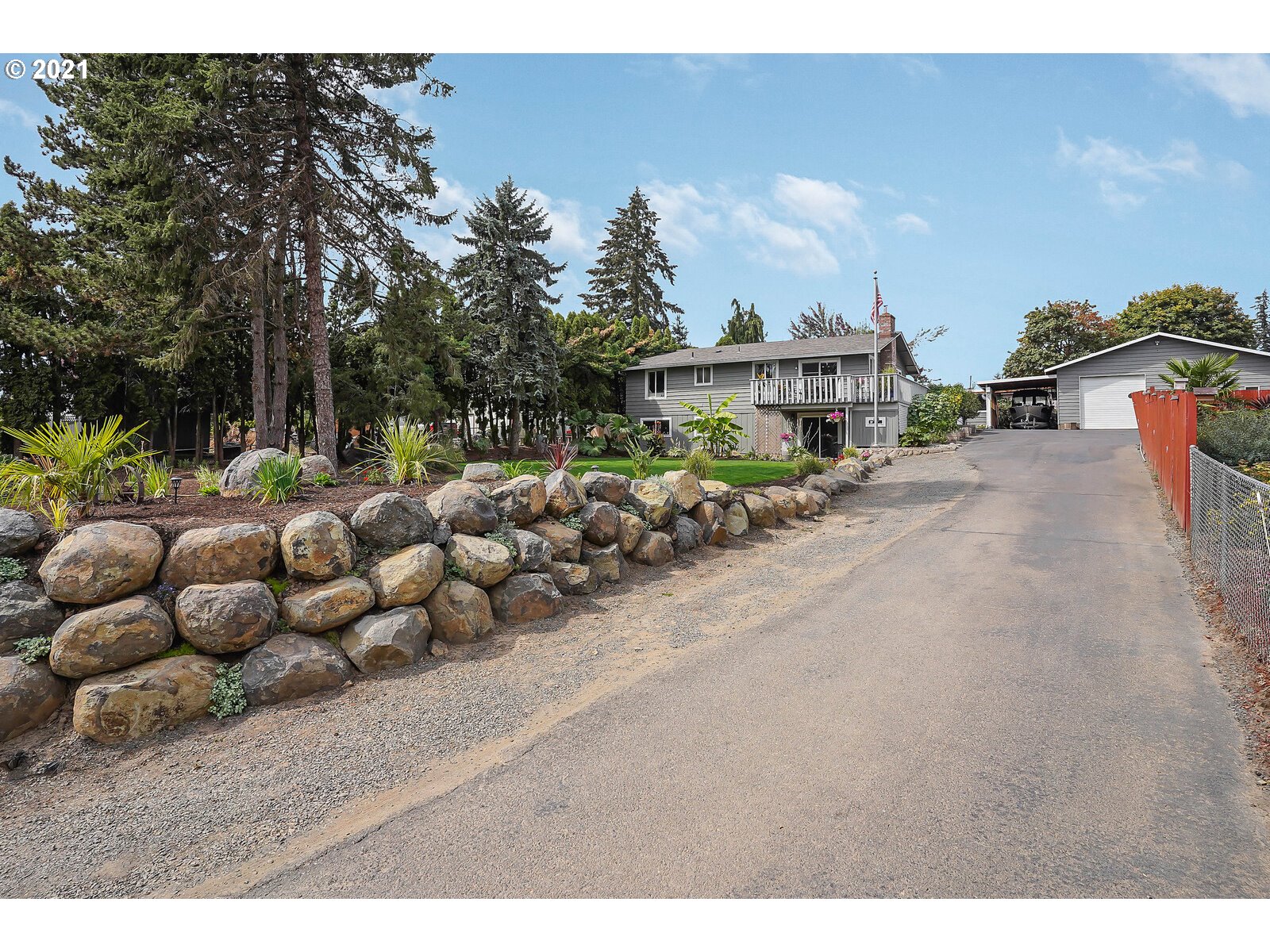 705 Southeast Neck Road Dayton, OR 97114 - Photo 2 of 32 Gallery Image 2