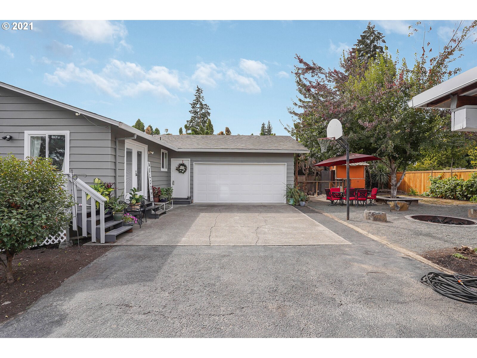 705 Southeast Neck Road Dayton, OR 97114 - Photo 4 of 32 Gallery Image 4
