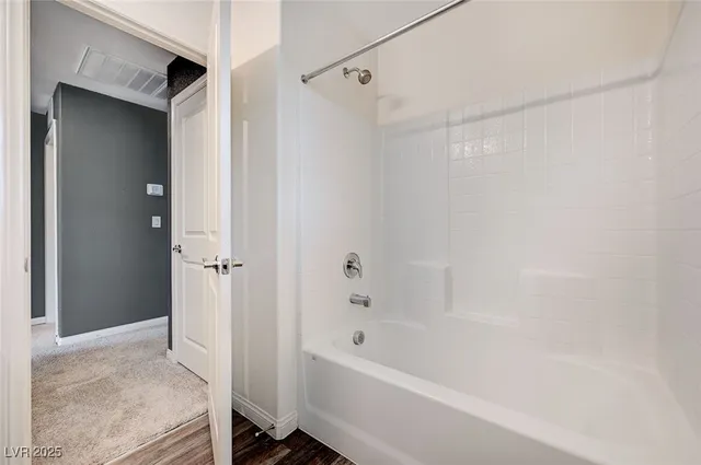 $1,950 | 2633 Mocha Pearl Court, North Las Vegas, NV 89086