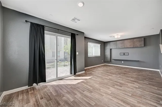 $1,950 | 2633 Mocha Pearl Court, North Las Vegas, NV 89086