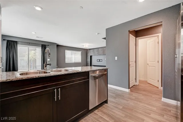 $1,950 | 2633 Mocha Pearl Court, North Las Vegas, NV 89086