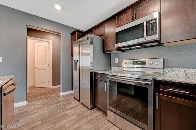 $1,950 | 2633 Mocha Pearl Court, North Las Vegas, NV 89086