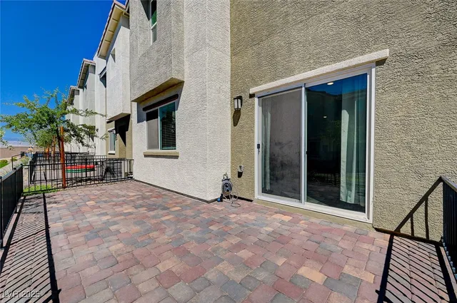 $1,950 | 2633 Mocha Pearl Court, North Las Vegas, NV 89086