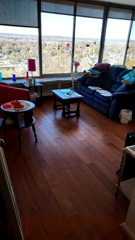 $109,900 | 1337 21st Avenue, Unit 6A, Rock Island, IL 61201