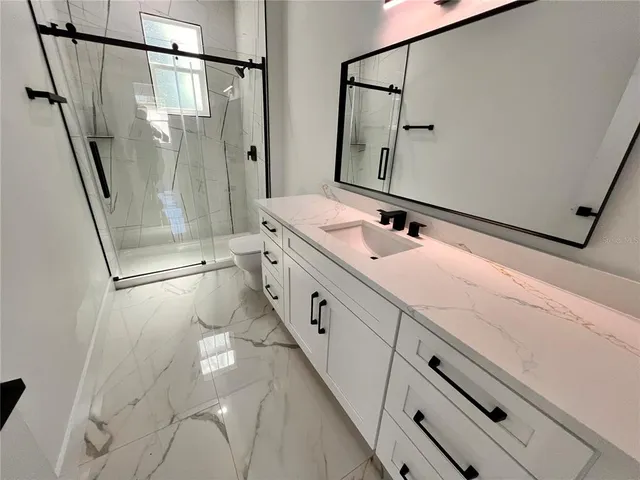 $3,199 | 21 North Hampton Avenue, Orlando, FL 32803