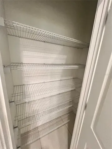 $3,199 | 21 North Hampton Avenue, Orlando, FL 32803