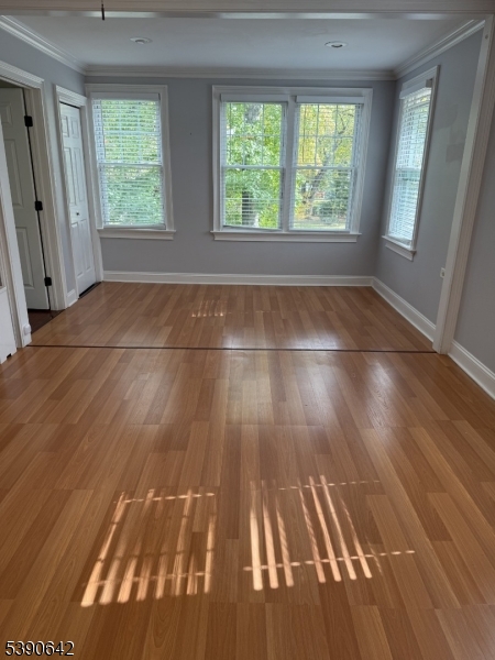 441 Brookside Place Cranford, NJ 07016 - Photo 2 of 20