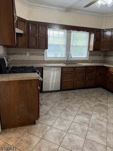 $2,750 | 441 Brookside Place, Cranford, NJ 07016