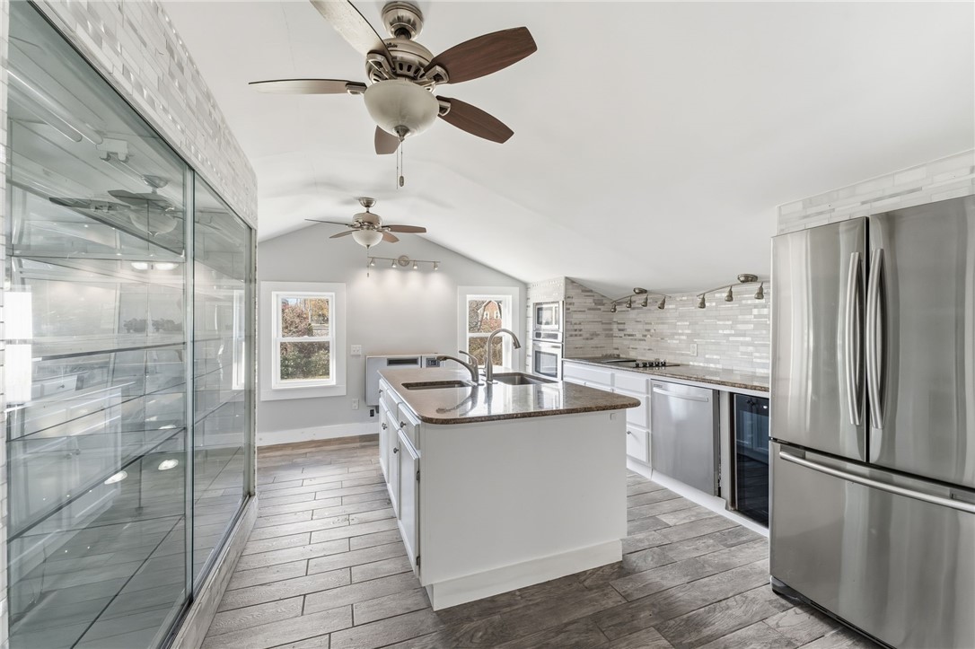 38 Battey Avenue Coventry, RI 02816 - Photo 13 of 42