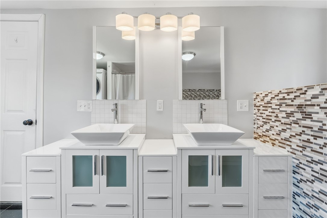 38 Battey Avenue Coventry, RI 02816 - Photo 19 of 42