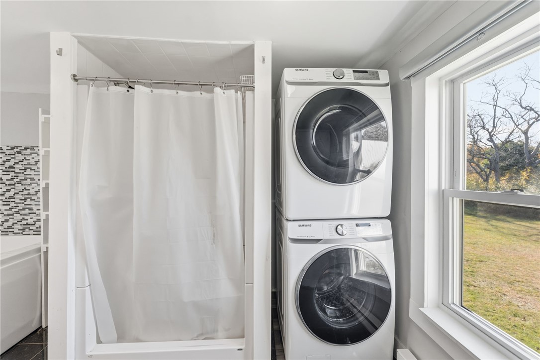 38 Battey Avenue Coventry, RI 02816 - Photo 20 of 42