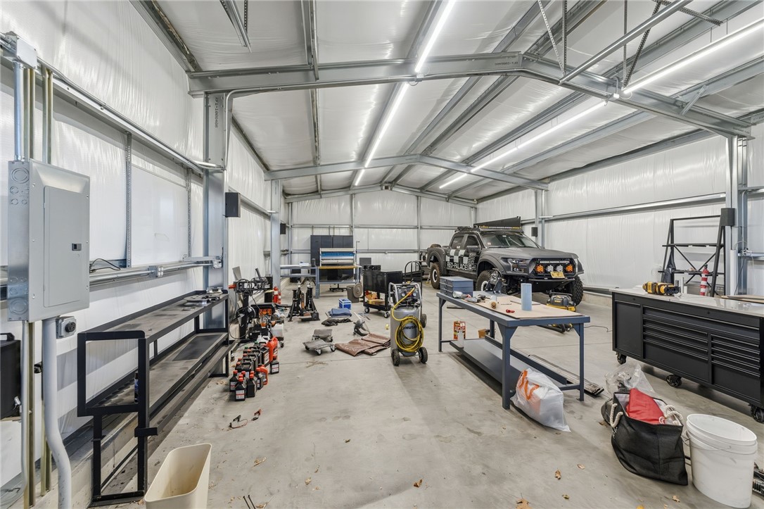 38 Battey Avenue Coventry, RI 02816 - Photo 36 of 42