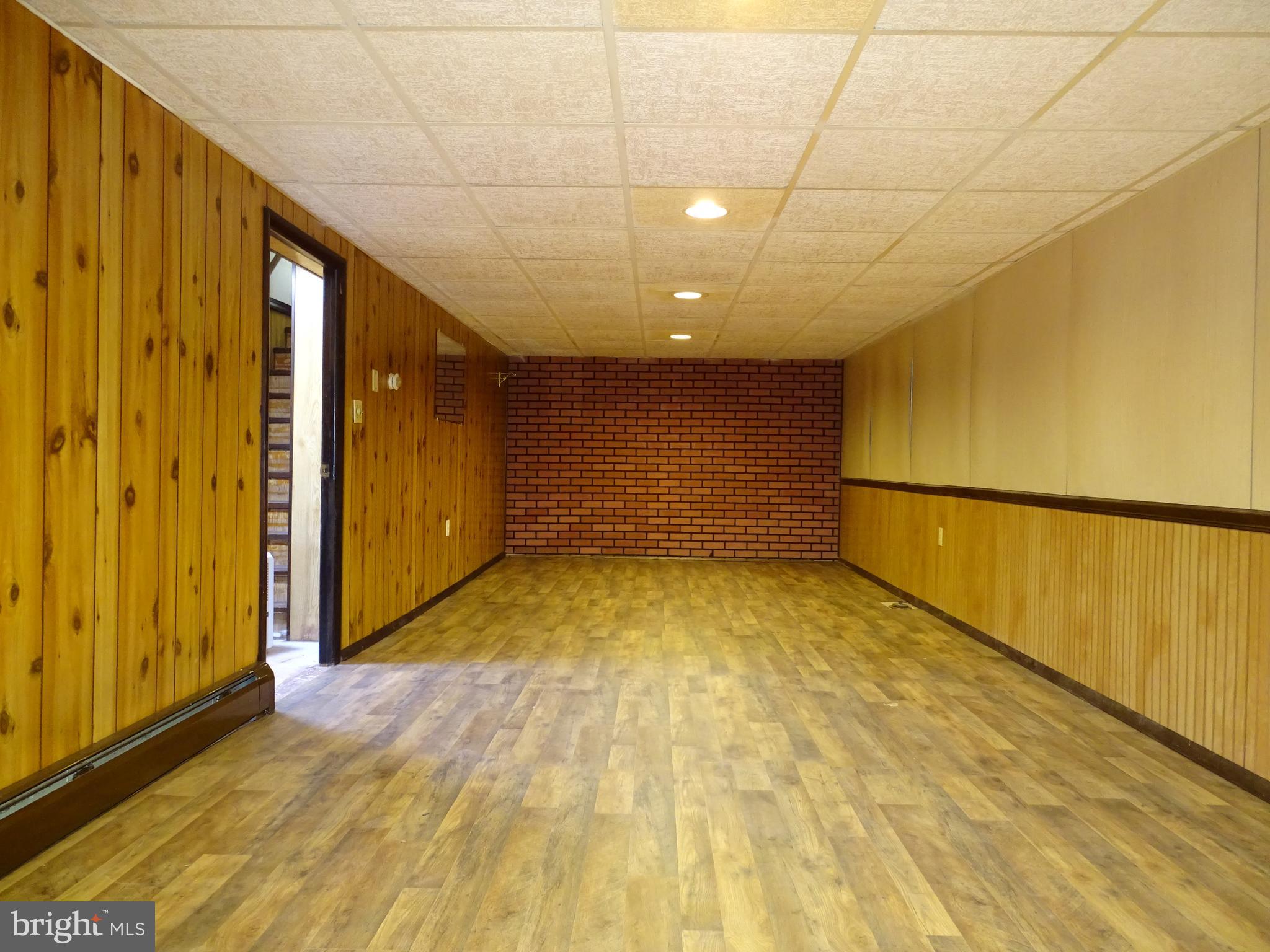 60 Newlon Road Dover, PA 17315 - Photo 16 of 18 Gallery Image 16