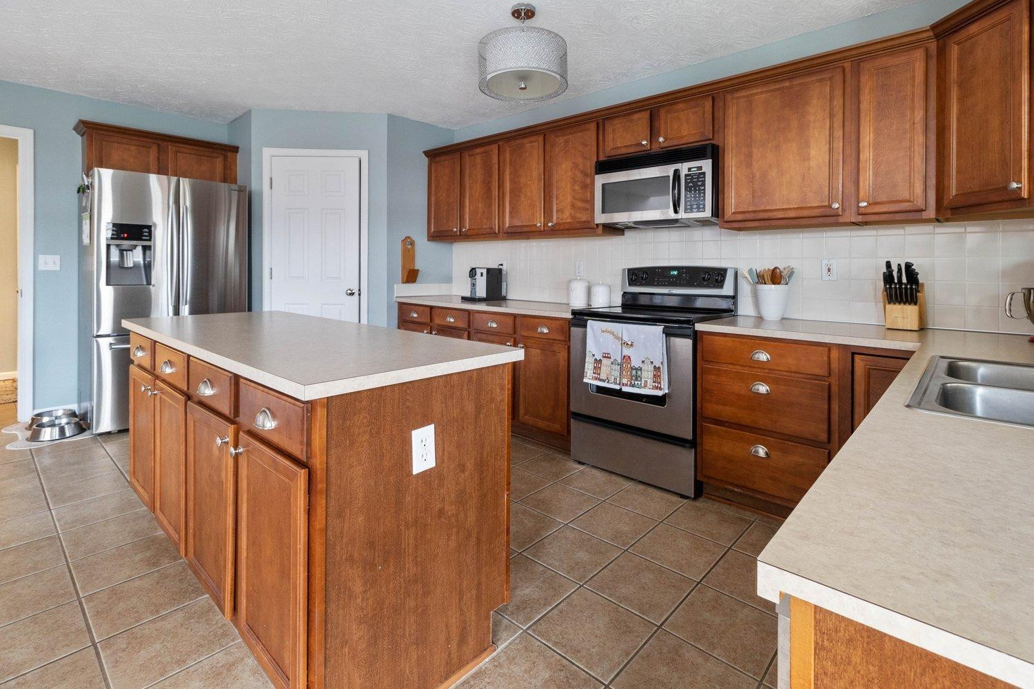 4409 Riverside Court Lexington, KY 40515 - Photo 6 of 37 Photo 6