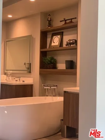 $24,000 | 17328 Tramonto Drive, Unit 206, Pacific Palisades, CA 90272