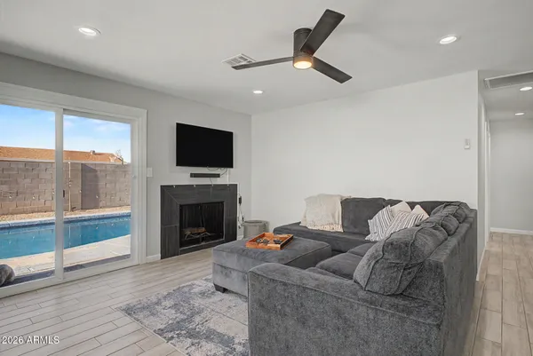 $418,000 | 538 West Flower Avenue, Mesa, AZ 85210