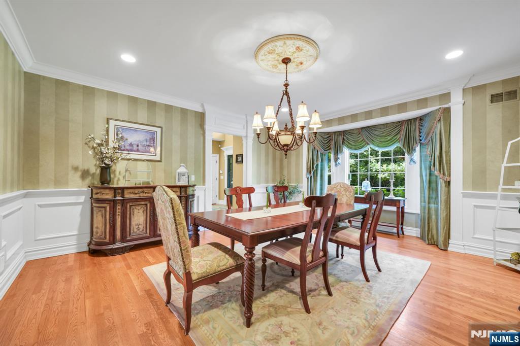 21 Reagan Way Butler, NJ 07405 - Photo 7 of 43 Gallery Image 7