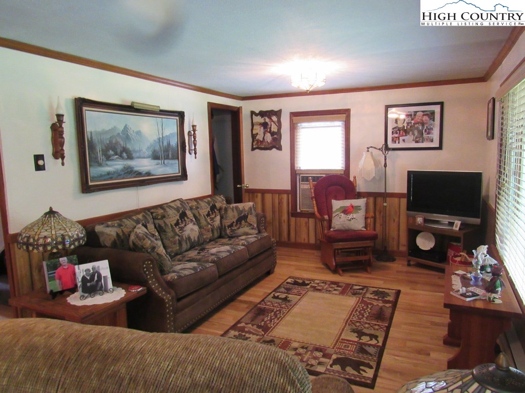 423 Big Laurel Road Creston, NC 28615 - Photo 15 of 49 Gallery Image 15