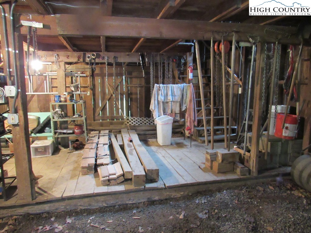 423 Big Laurel Road Creston, NC 28615 - Photo 34 of 49 Gallery Image 34