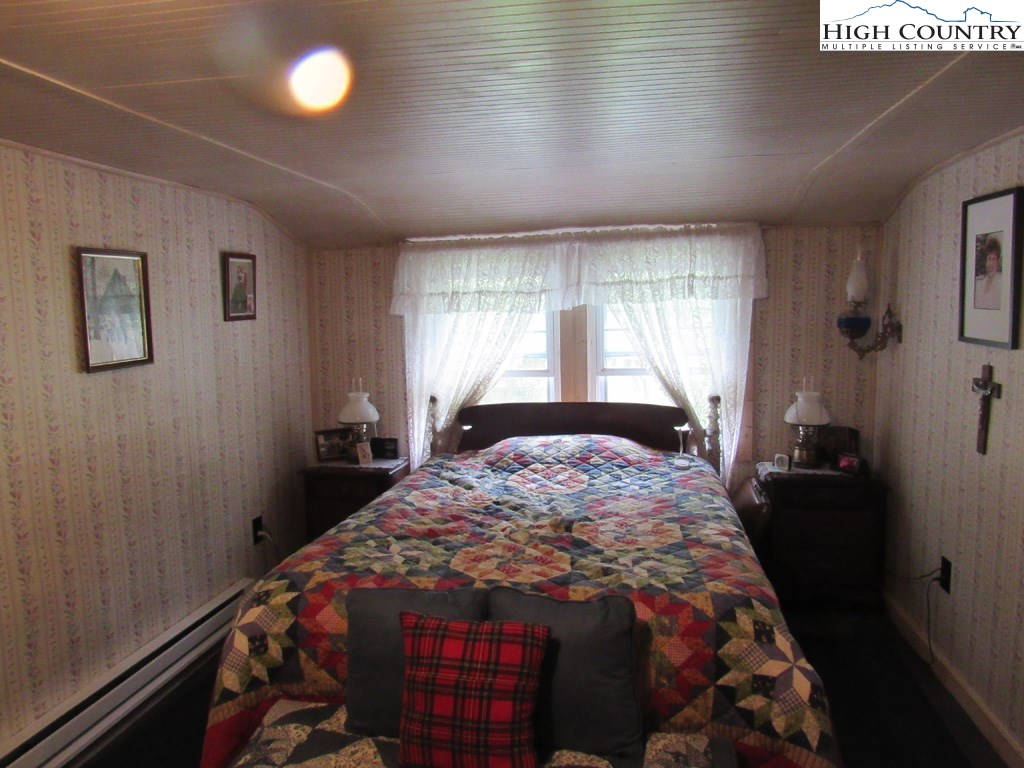 423 Big Laurel Road Creston, NC 28615 - Photo 44 of 49 Gallery Image 44