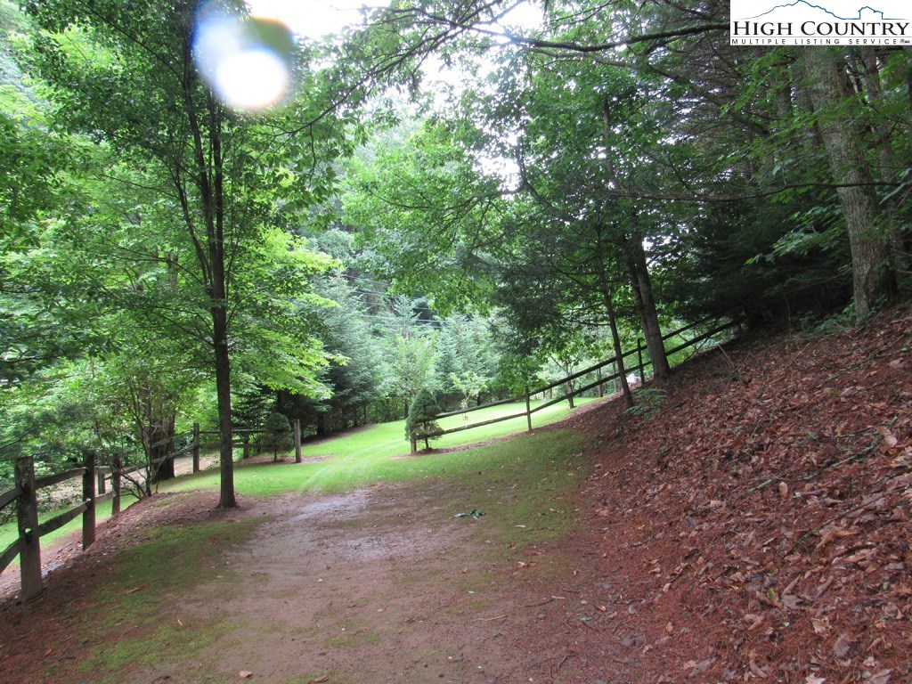423 Big Laurel Road Creston, NC 28615 - Photo 10 of 49 Gallery Image 10
