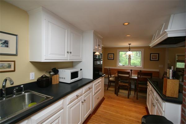 91 Maple Street Scituate, MA 02066 - Photo 8 of 19 Gallery Image 8