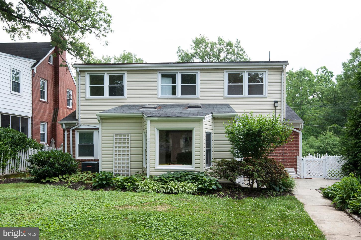 3121 Military Road Northwest Washington, DC 20015 - Photo 3 of 45 Back of House