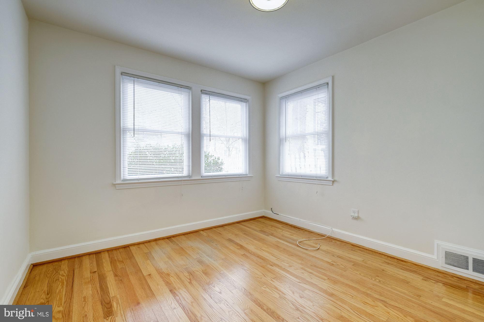 3121 Military Road Northwest Washington, DC 20015 - Photo 20 of 45 Main Level 2nd Bedroom