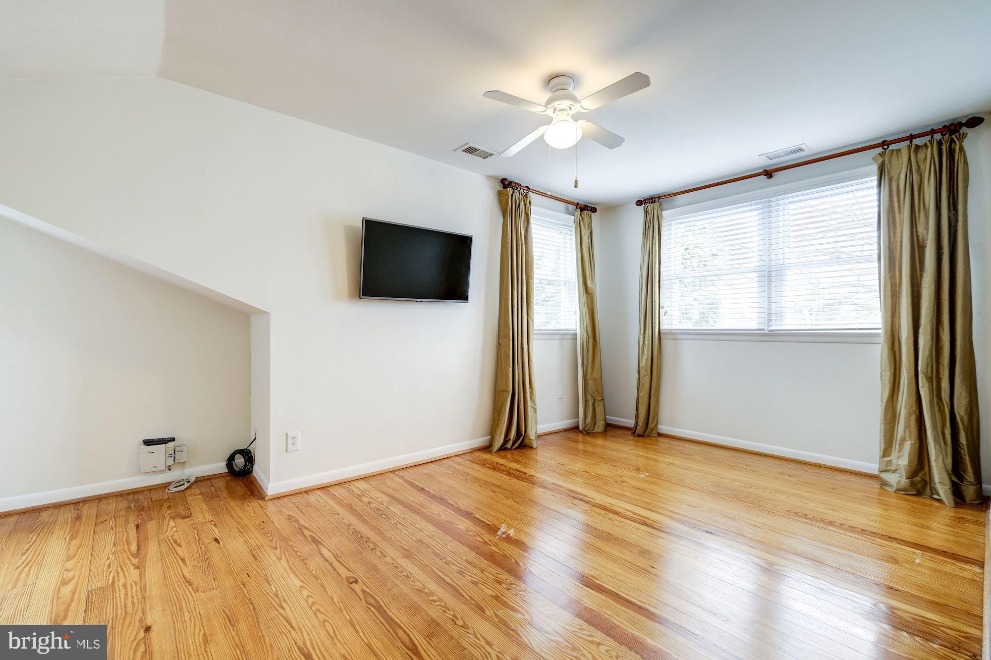 3121 Military Road Northwest Washington, DC 20015 - Photo 24 of 45 Upstairs Bedroom #3