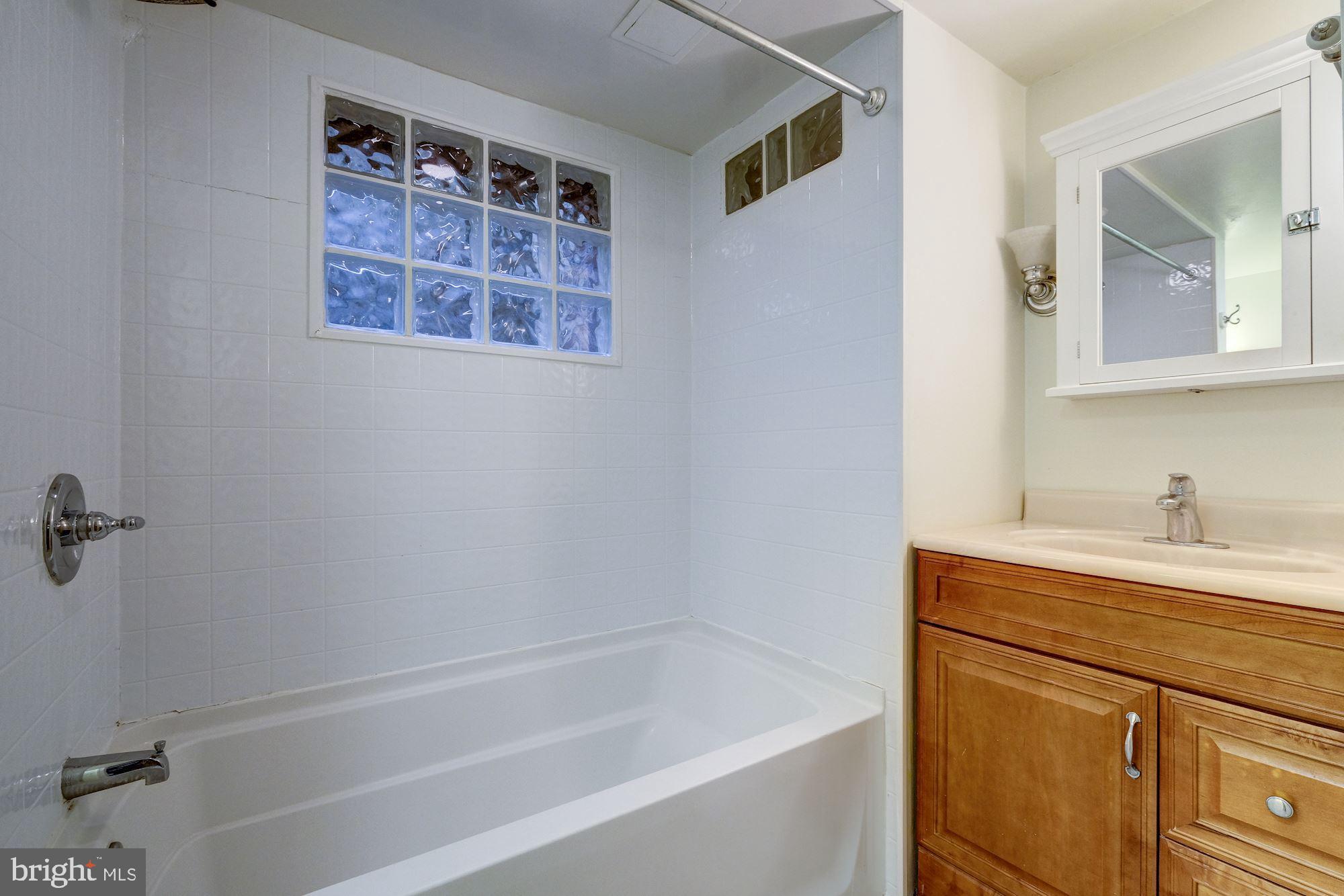 3121 Military Road Northwest Washington, DC 20015 - Photo 31 of 45 LL Full Bath