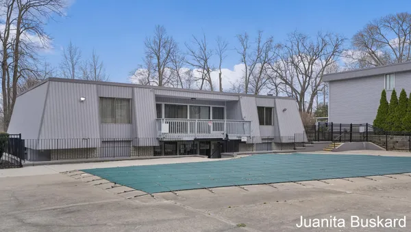 $240,000 | 4106 North Norway Street Southeast, Kentwood, MI 49546