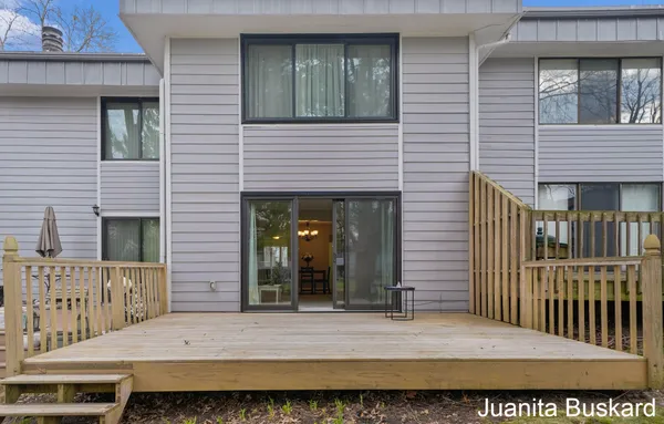 $240,000 | 4106 North Norway Street Southeast, Kentwood, MI 49546
