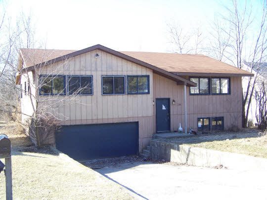 109 London Road Southeast Poplar Grove, IL 61065 - Photo 1 of 1 Gallery Image 1